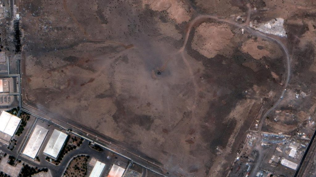 Explosions-Rock-Jerusalem-Amid-Escalating-Military-Strikes