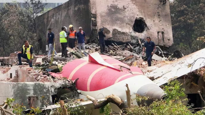 Black-Box-Data-Retrieved-in-Major-Breakthrough-in-Air-India-Crash-Probe