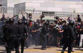 Los-Angeles-Protest-Curfew-Imposed-Amid-Rising-Violence-and-Looting-Governor
